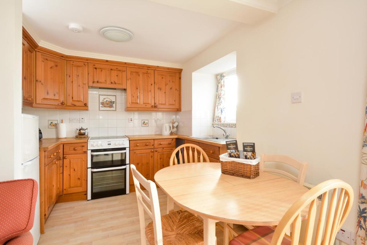 Cardross Holiday Cottages Arnprior Bagian luar foto